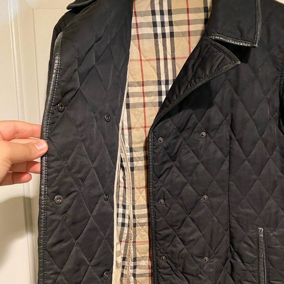 Burberry Quilted Coat - Picture 8 of 15